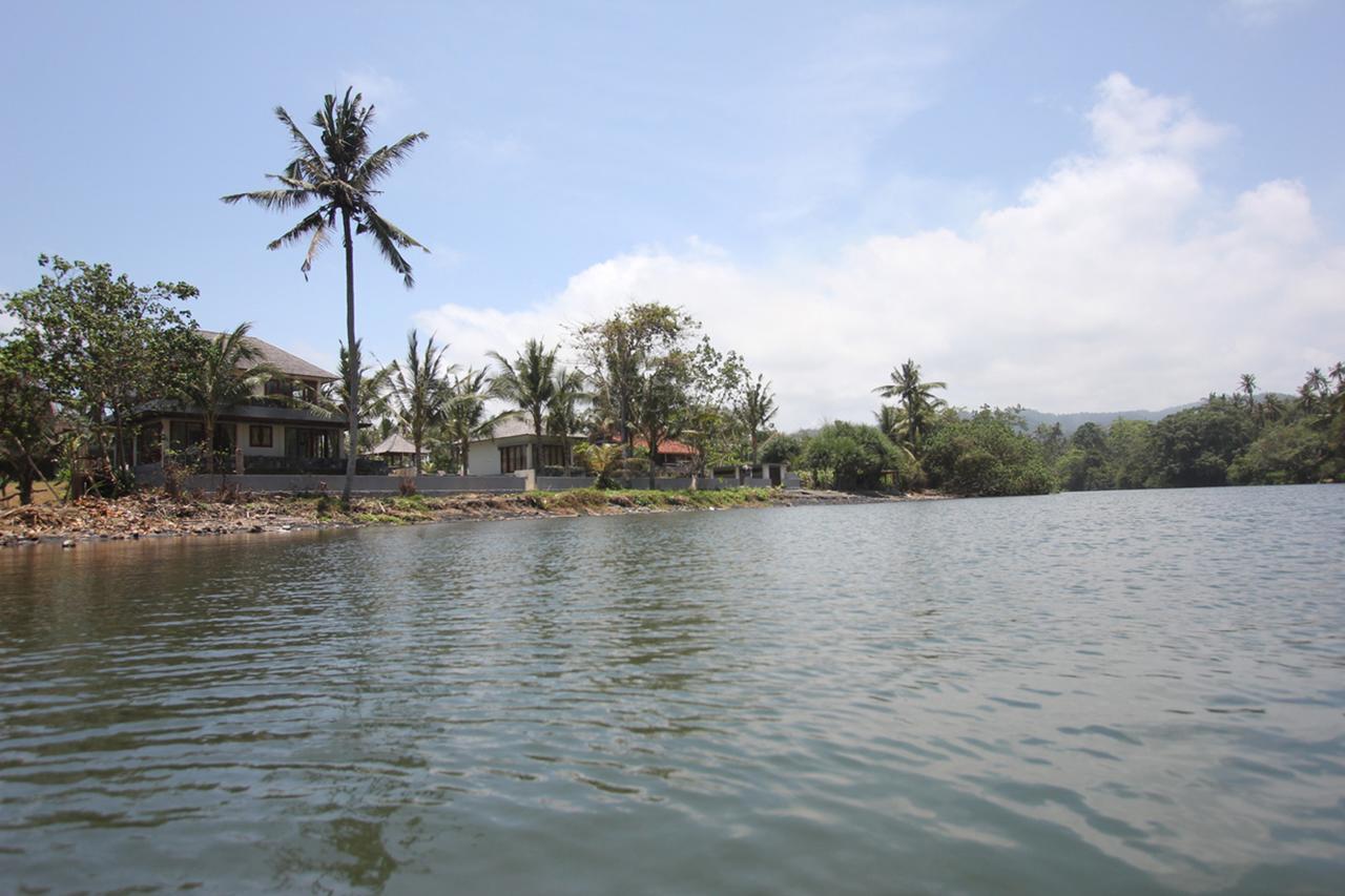 Beach Villa Balian Selemadeg  Exteriör bild